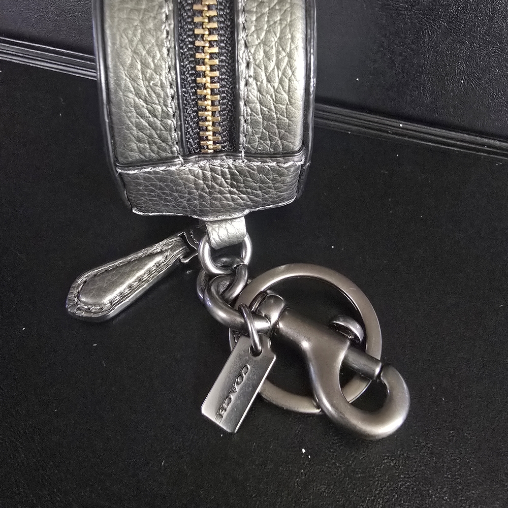 Coach Black Leather Coin Pouch - Picture 3 of 5